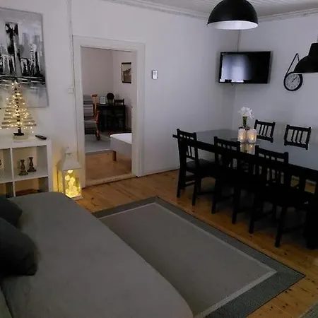 Naetti Viihtyisae Talo 1920 Luvulta Tornava